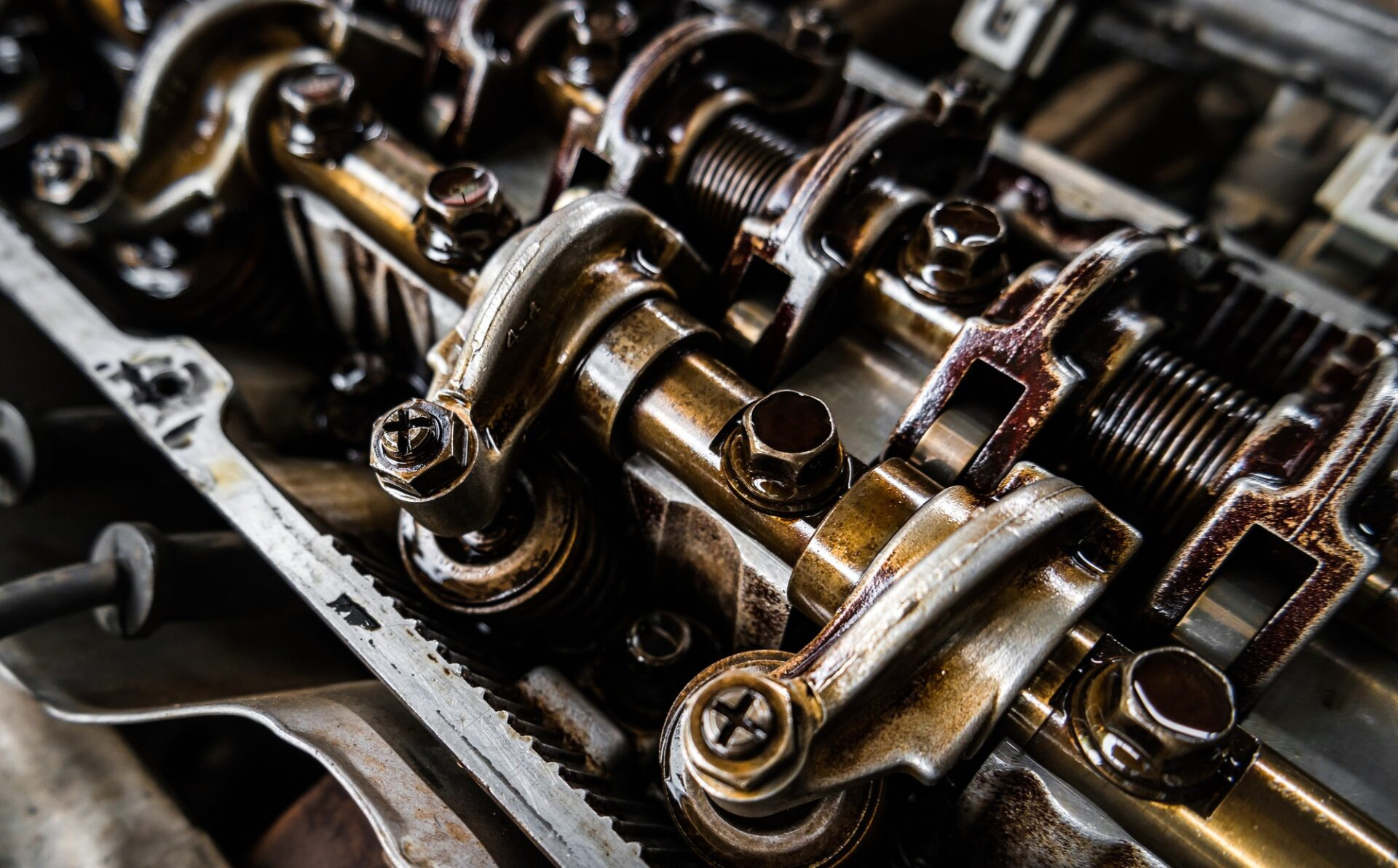 À l'intérieur du moteur de voiture